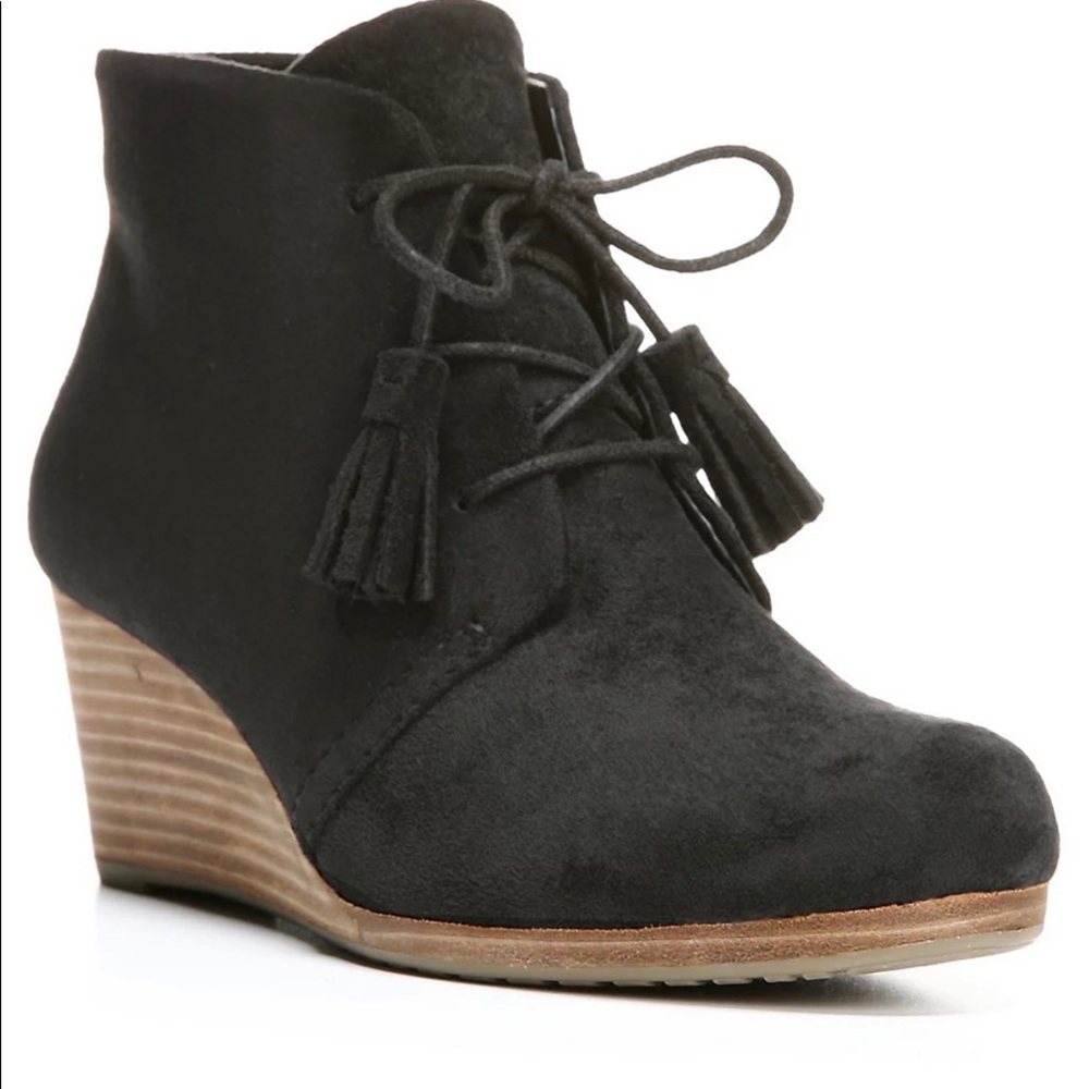 Dr. Scholl’s Women’s Wedge Ankle Boot